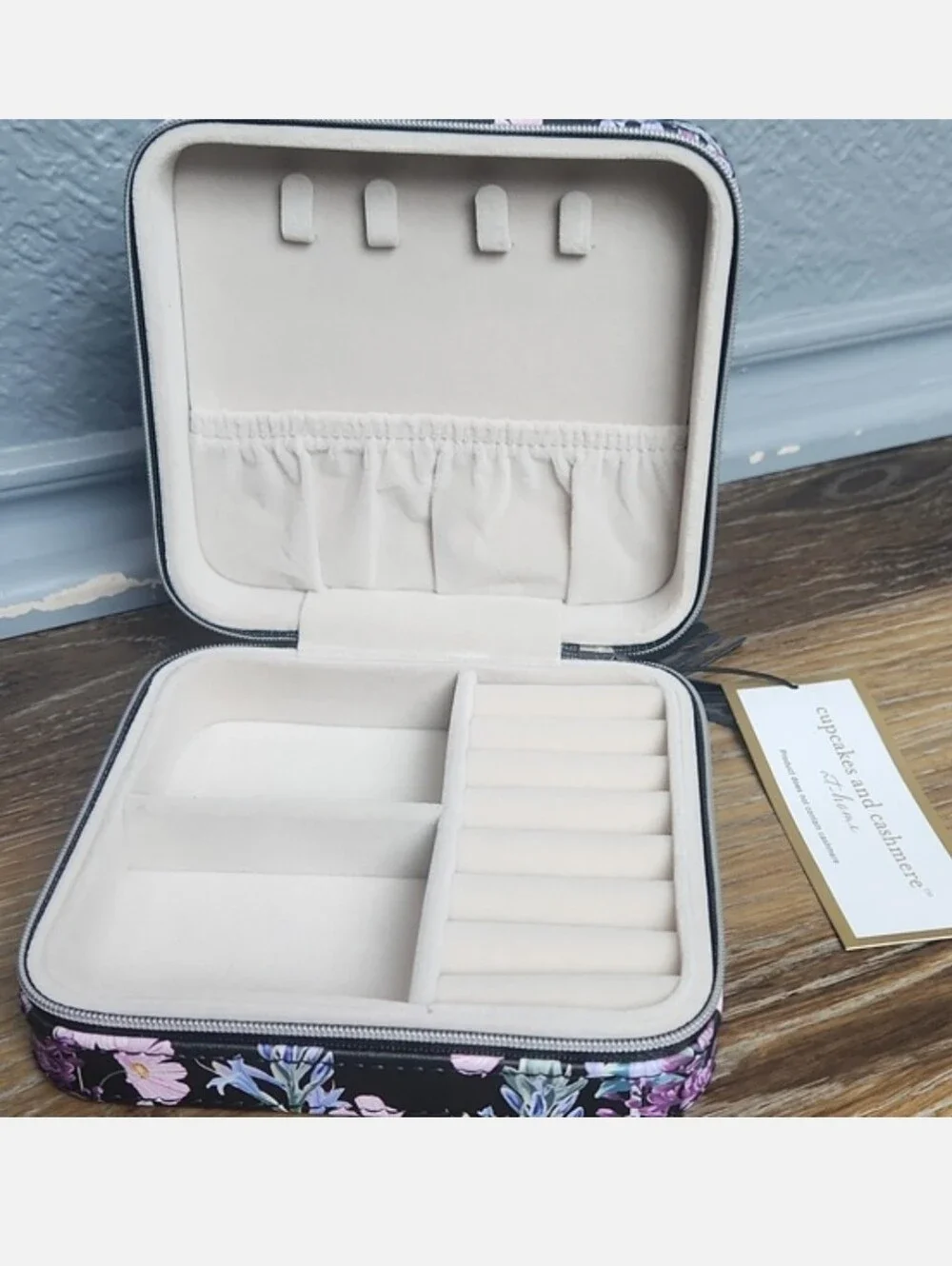 NWT Cupcakes and Cashmere Floral Jewelry Box Pink Purple Green Blue White Black